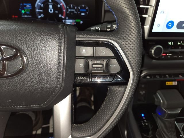 Used 2024 Toyota Sequoia Platinum image 21