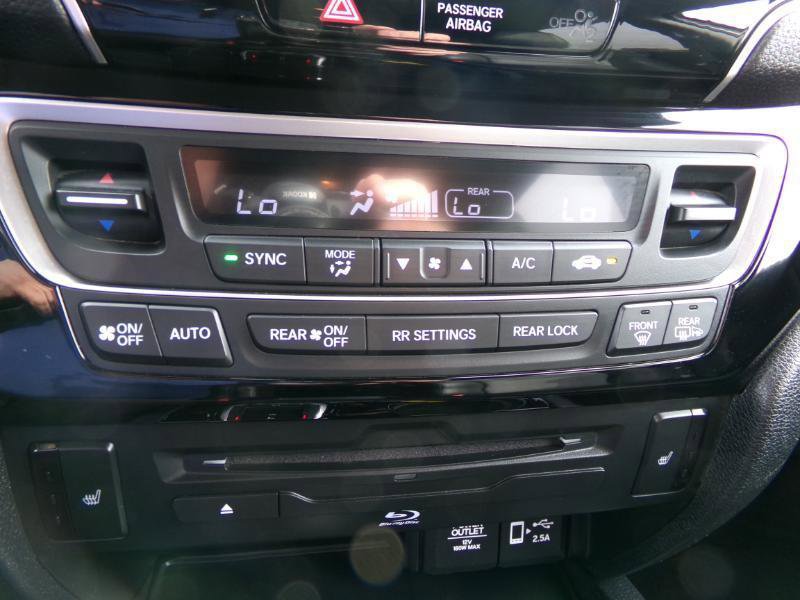 Used 2022 Honda Pilot Touring image 23