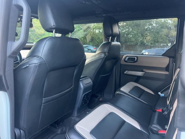 Used 2023 Ford Bronco Wildtrak image 16