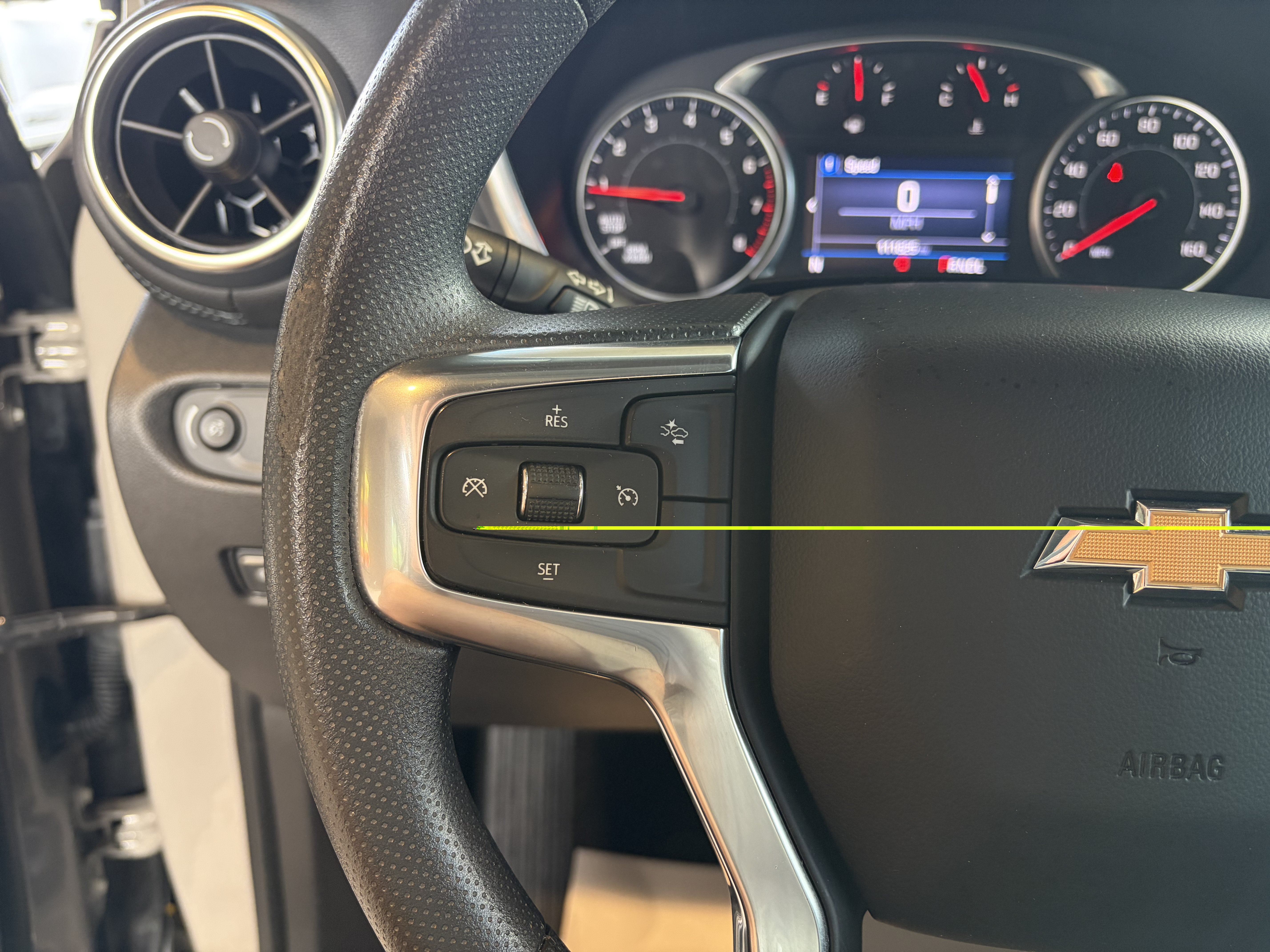 Used 2021 Chevrolet Blazer LT FWD image 16
