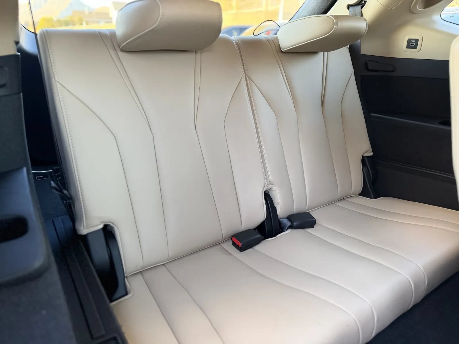 Used 2023 Acura MDX SH-AWD w/ Advance Package image 19