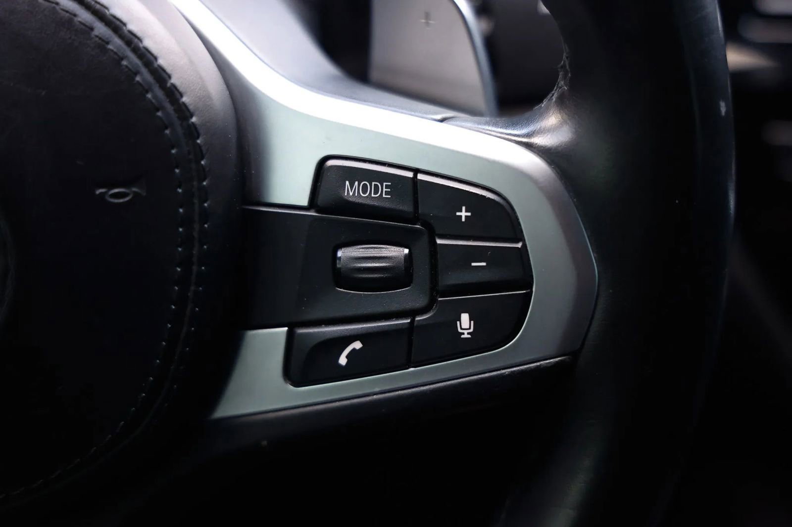 Used 2018 BMW 540i RWD image 26