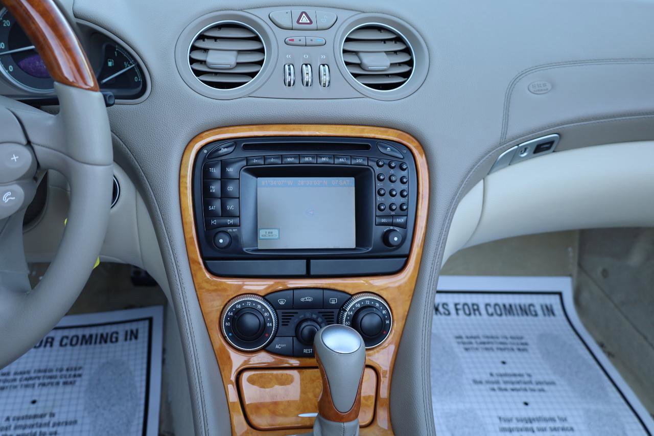 Used 2004 Mercedes-Benz SL 500 image 13