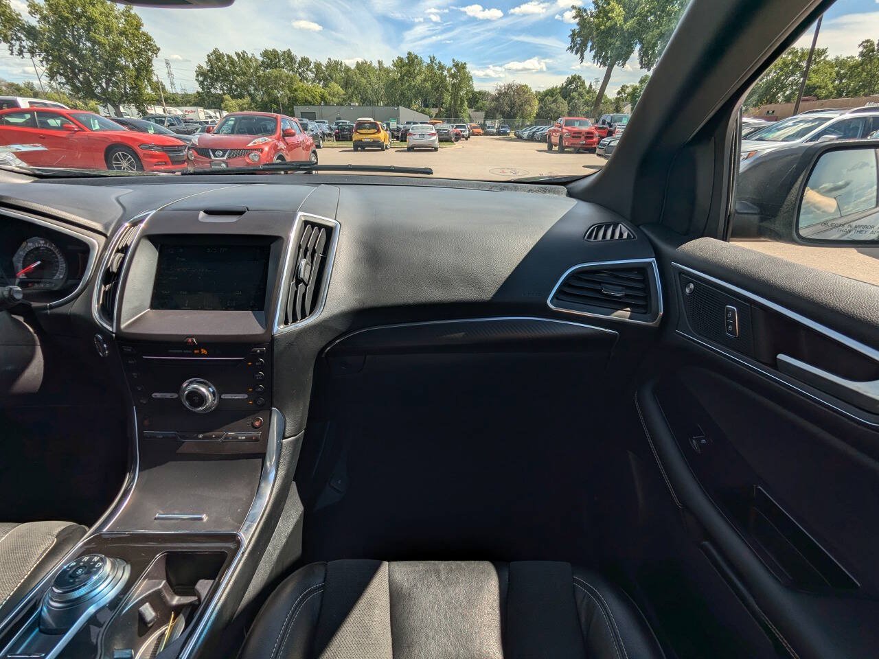 Used 2019 Ford Edge ST AWD/4WD image 18