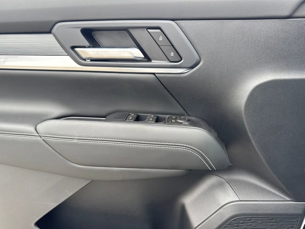 New 2026 GMC Terrain Elevation w/ Black Edition image 16