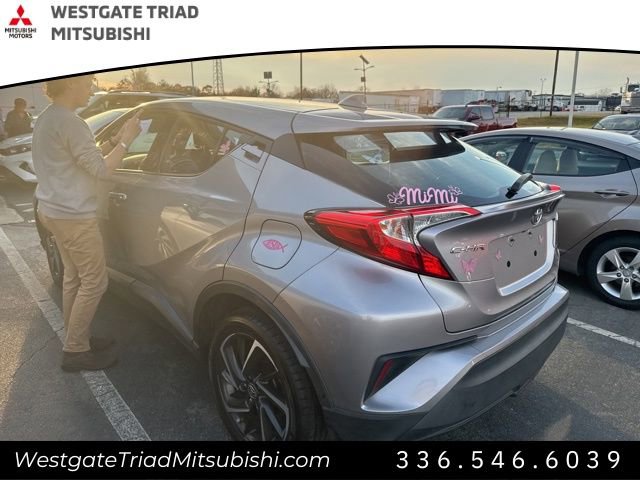 Used 2020 Toyota C-HR LE image 7