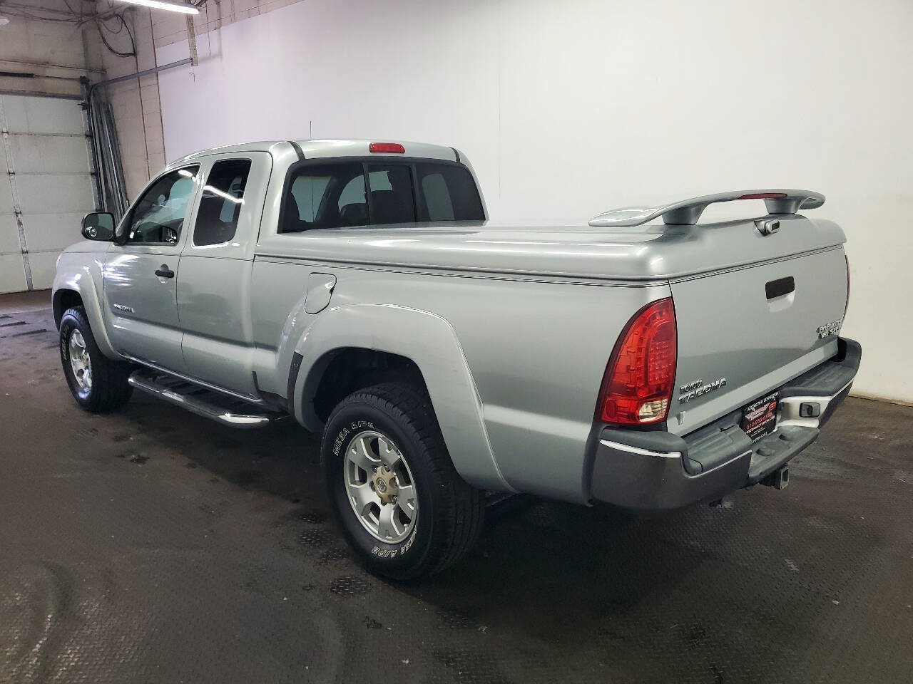 Used 2006 Toyota Tacoma PreRunner w/ TRD Off-Road Pkg #1 RWD image 5