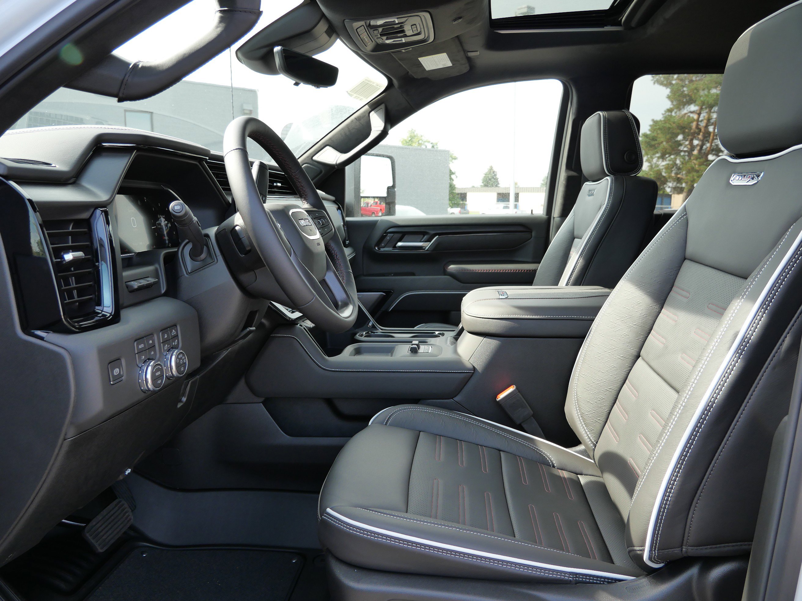 New 2026 GMC Sierra 2500 AT4X image 3