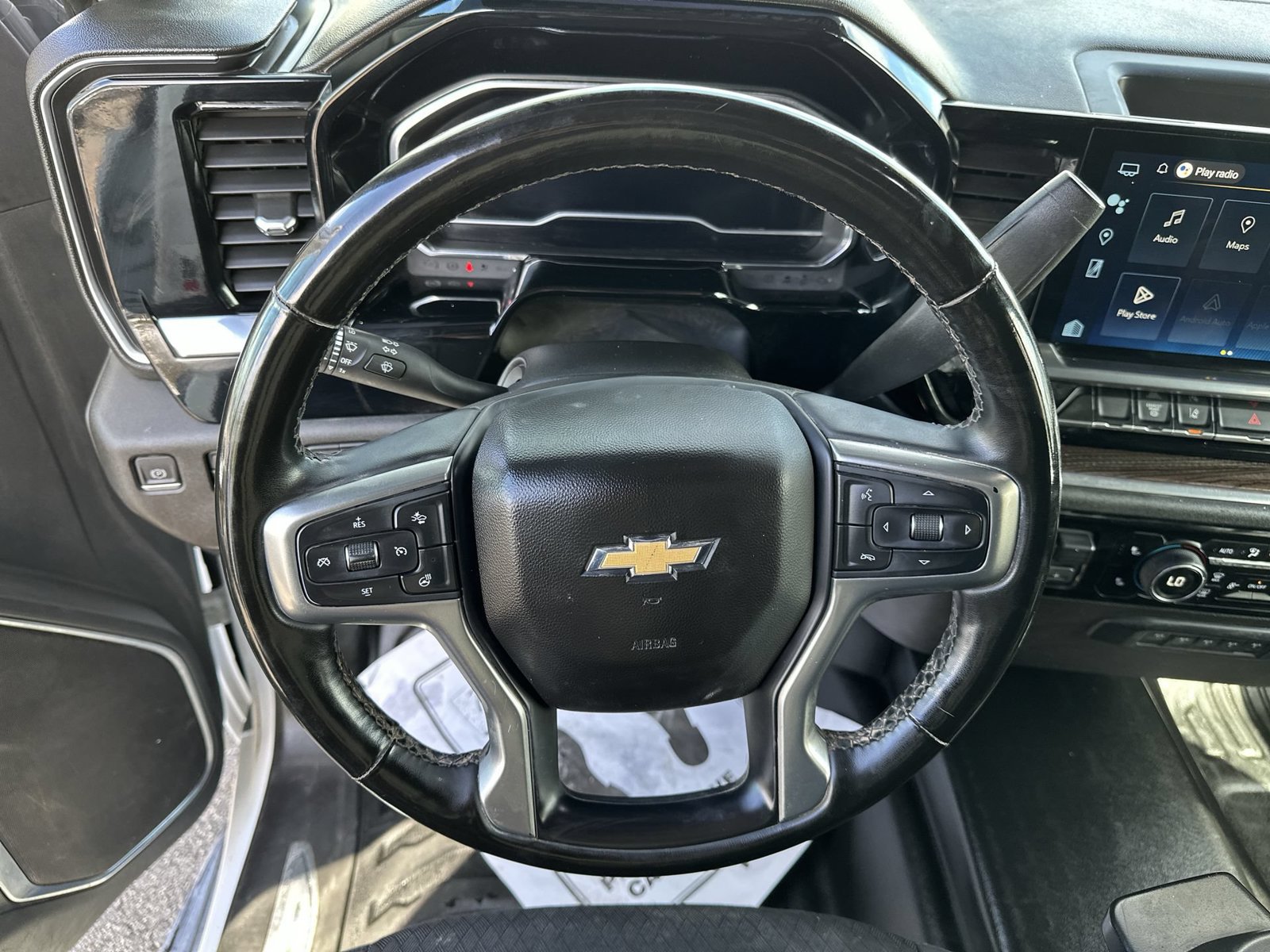 Used 2024 Chevrolet Silverado 2500 LT w/ Convenience Package AWD/4WD image 14