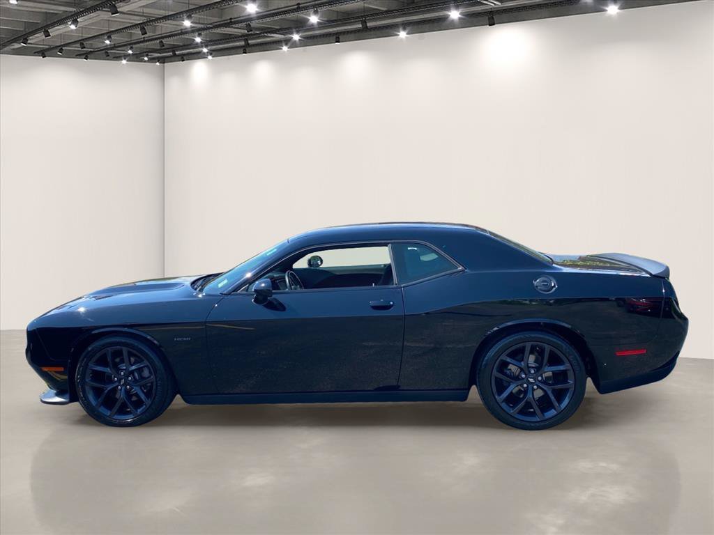 Used 2019 Dodge Challenger R/T w/ Blacktop Package RWD image 4