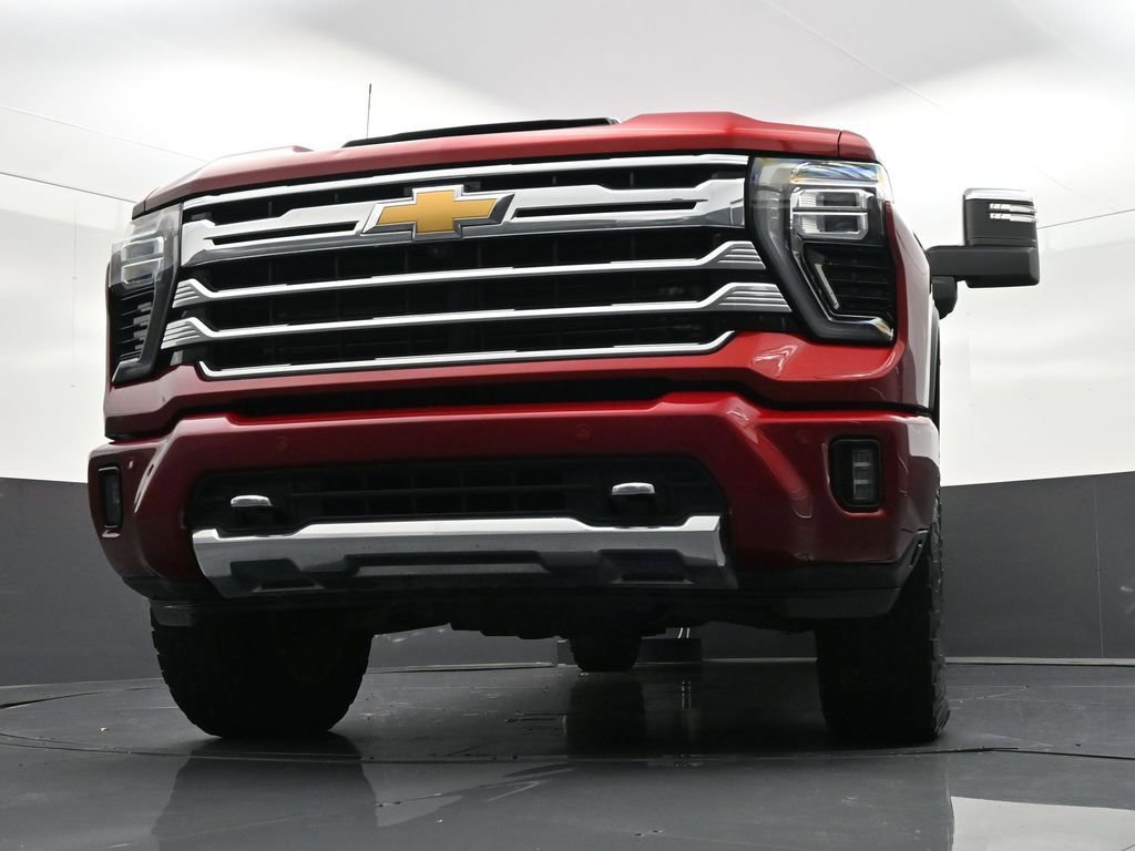 Used 2024 Chevrolet Silverado 2500 High Country w/ High Country Premium Package image 31