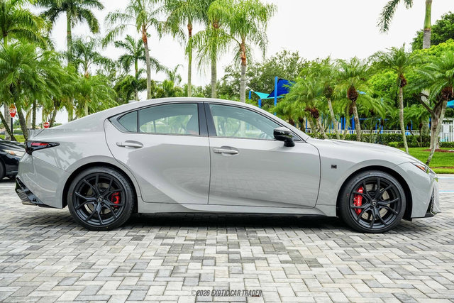 Used 2025 Lexus IS 500 w/ F-Sport Performance RWD image 9
