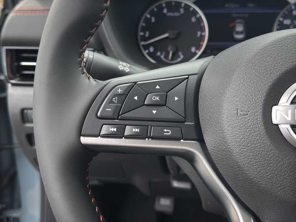 New 2025 Nissan Sentra SR image 19