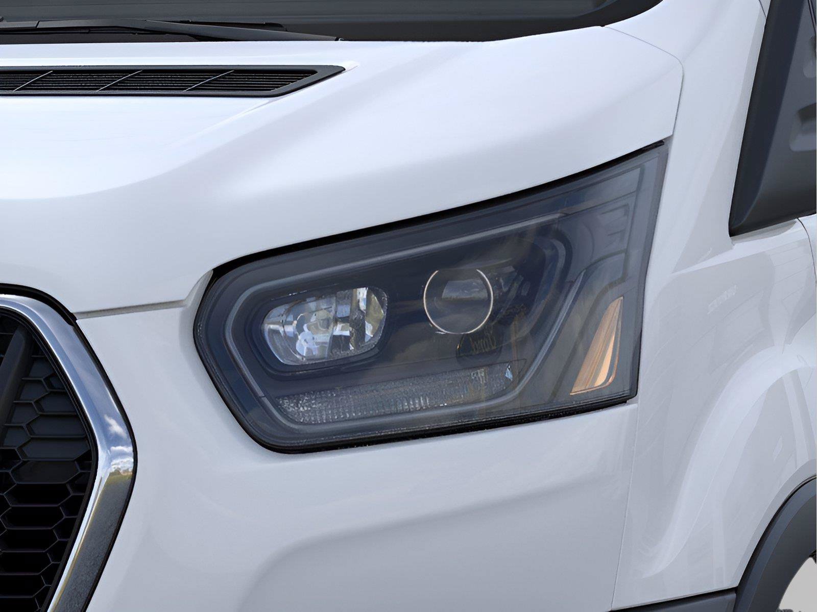 New 2026 Ford Transit 250 148 Medium Roof RWD image 18