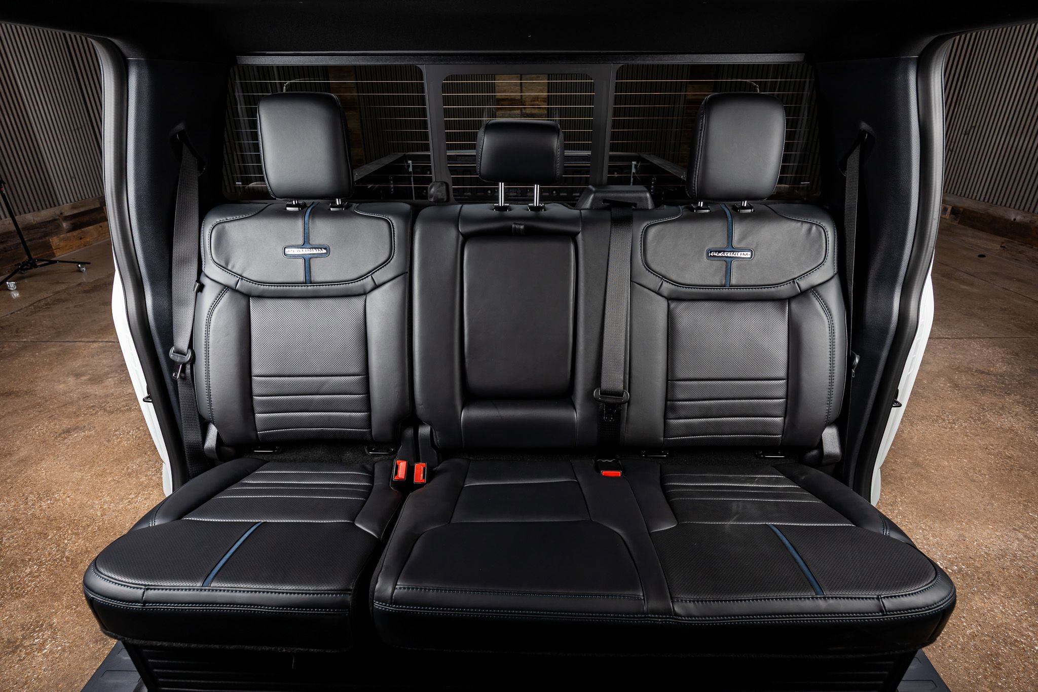 Used 2026 Ford F450 Platinum AWD/4WD image 34