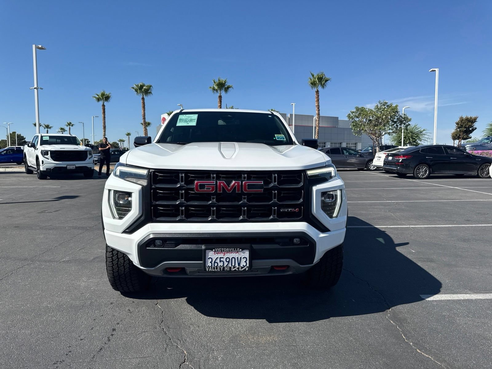 Used 2023 GMC Canyon AT4 AWD/4WD image 4