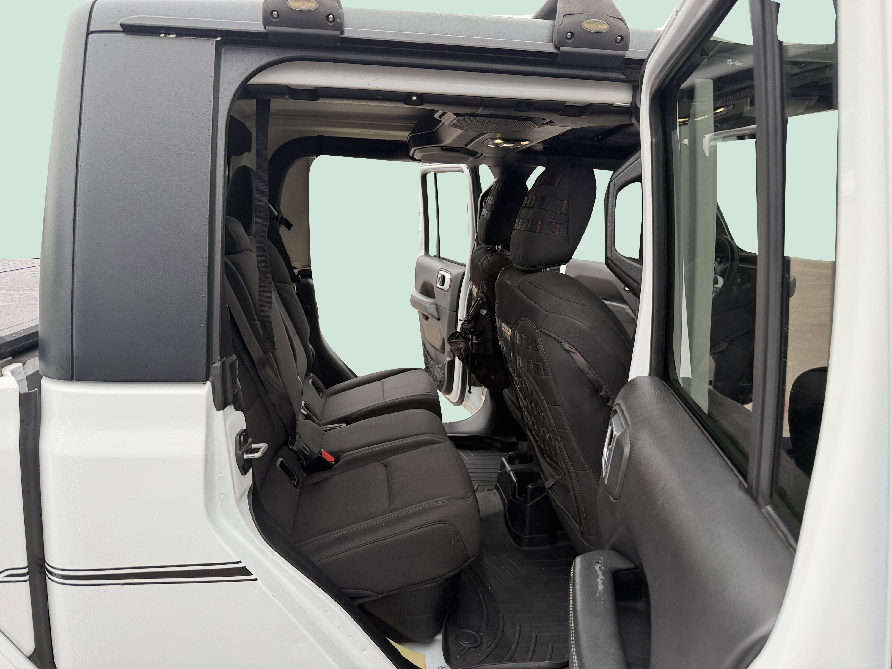 Used 2020 Jeep Gladiator Overland image 41