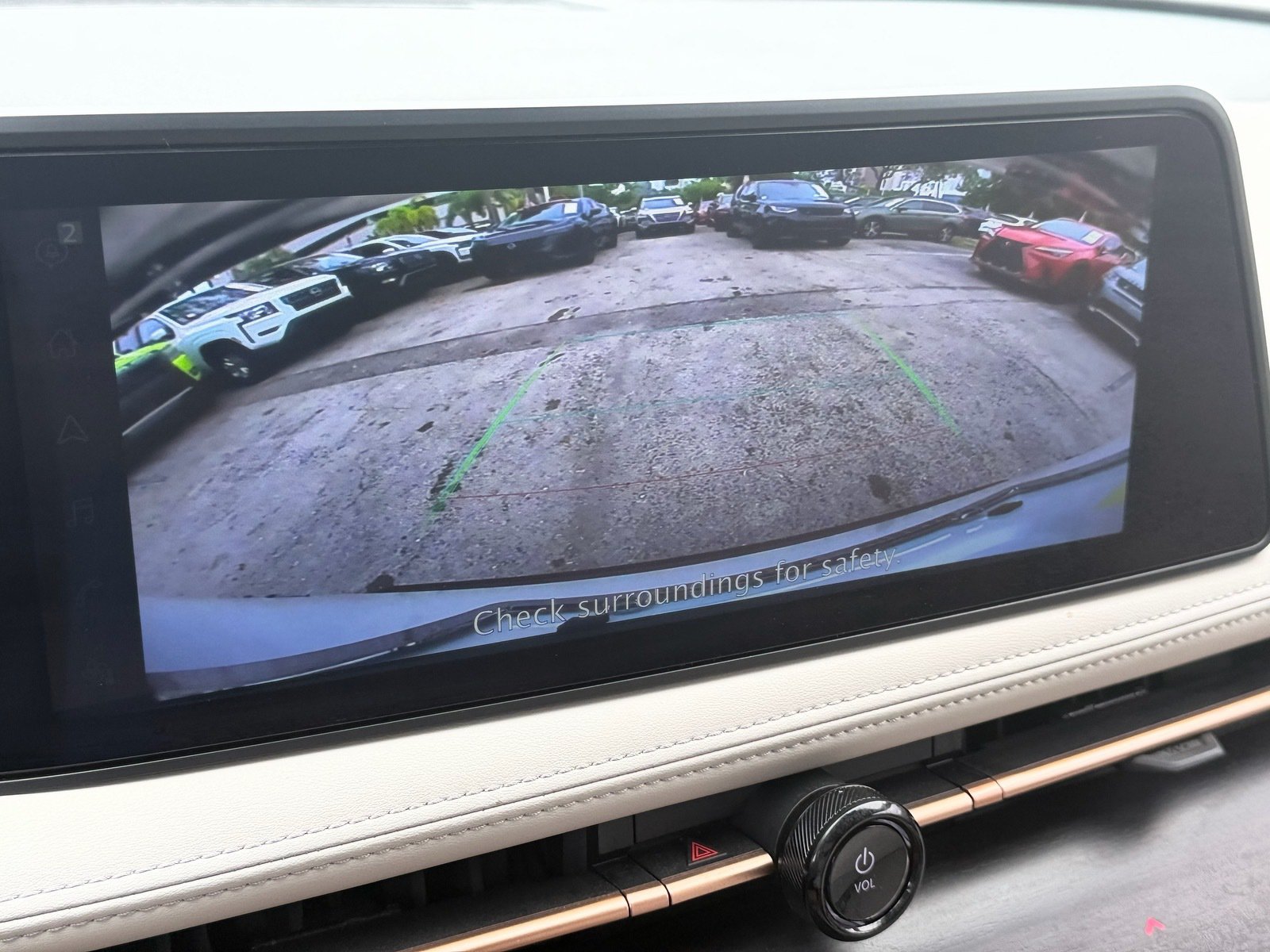 Certified 2025 Nissan Ariya AWD image 23