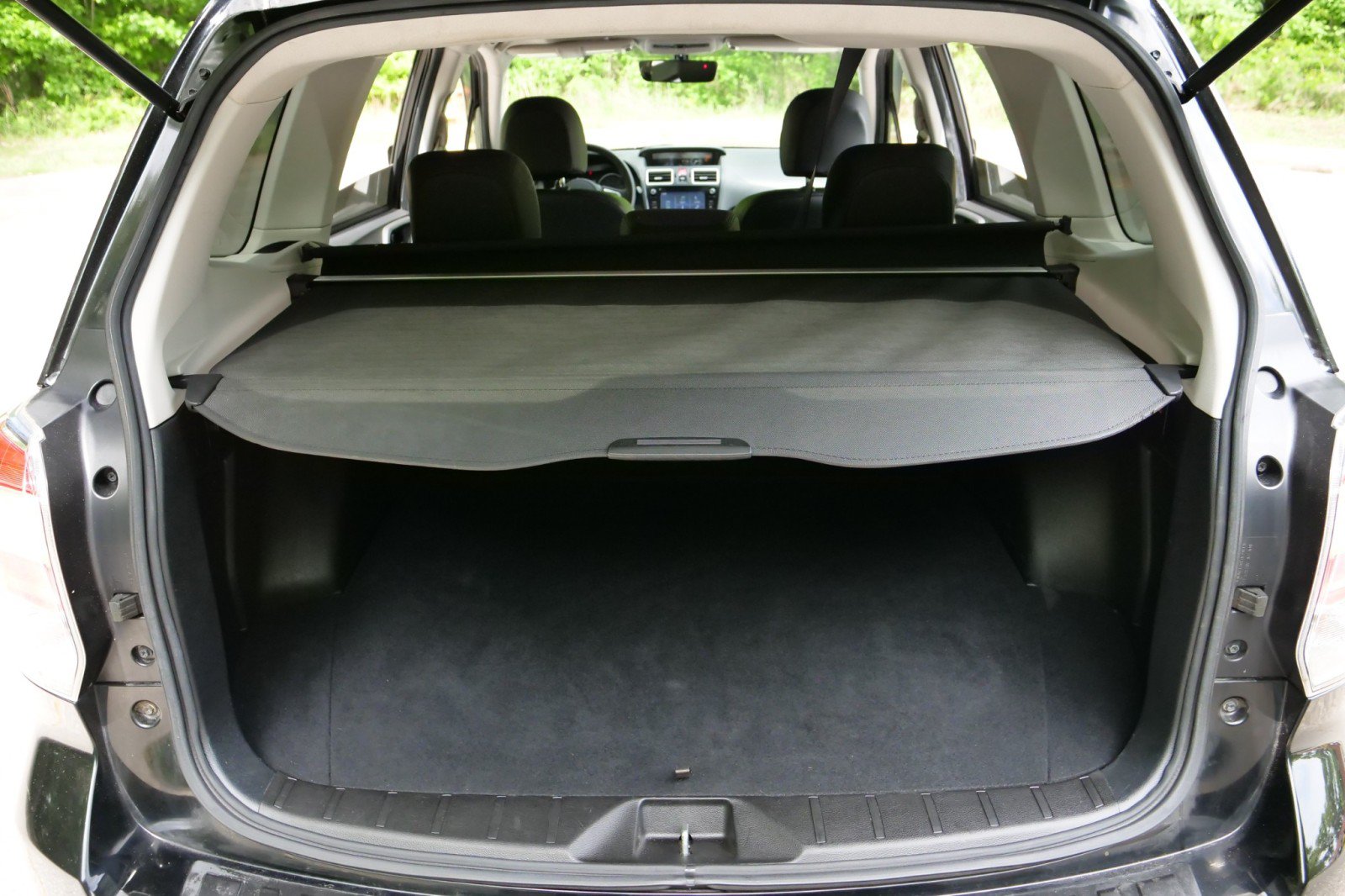Used 2018 Subaru Forester 2.5i Premium w/ Protection Package #1 AWD/4WD image 33