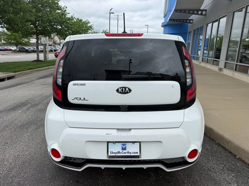 Used 2016 Kia Soul + w/ Soulful Package FWD image 12