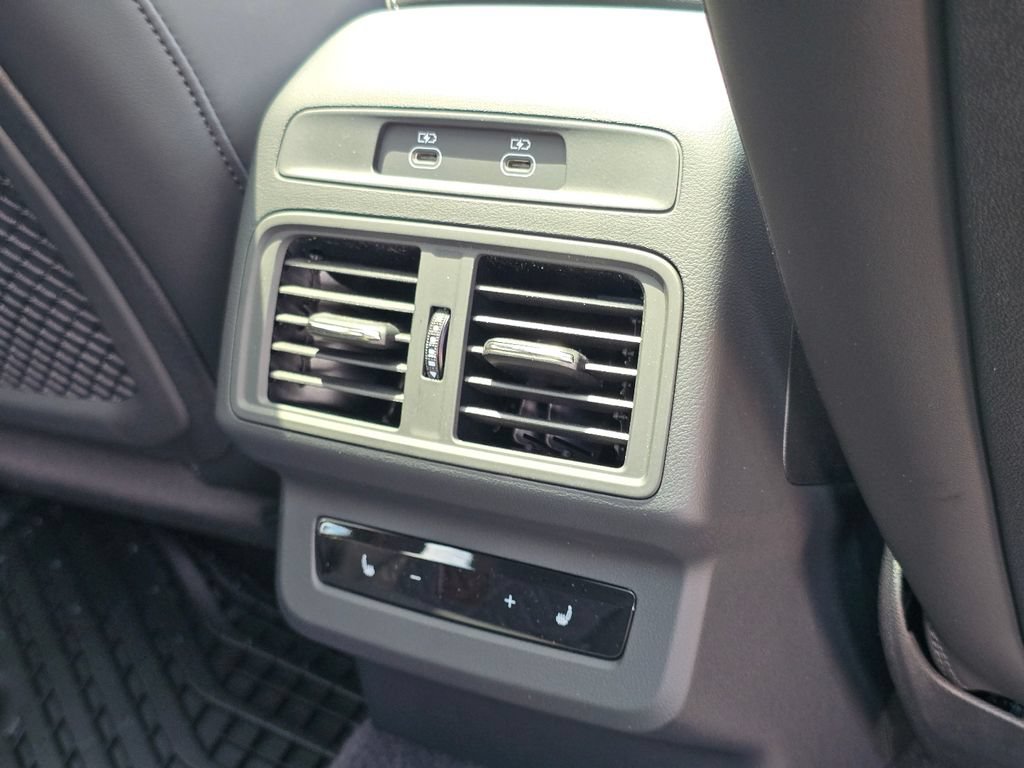New 2026 Audi SQ5 Prestige AWD/4WD image 35