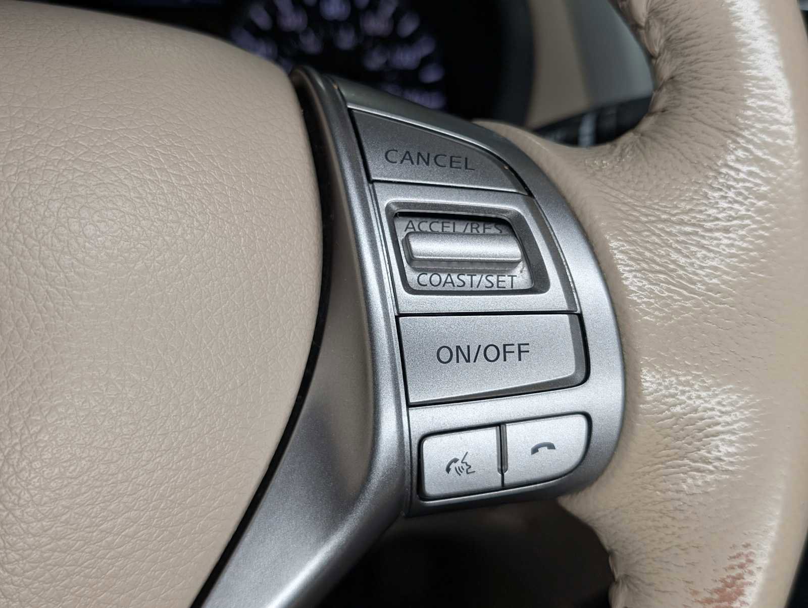 Used 2015 Nissan Altima 2.5 SV w/ Convenience Package FWD image 34