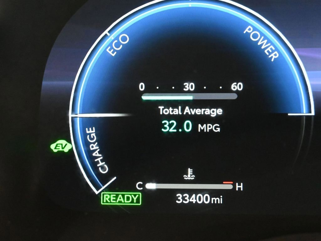 Certified 2025 Toyota Sienna Limited AWD/4WD image 16