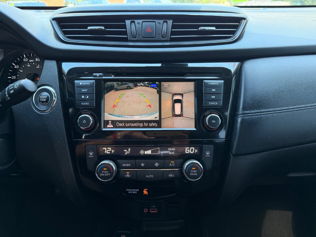 Used 2018 Nissan Rogue SL w/ Premium Package FWD image 7
