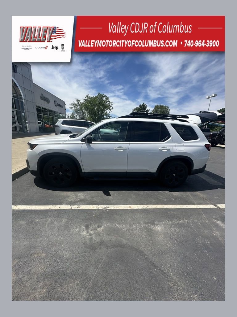 Used 2026 Honda Pilot Black Edition image 1