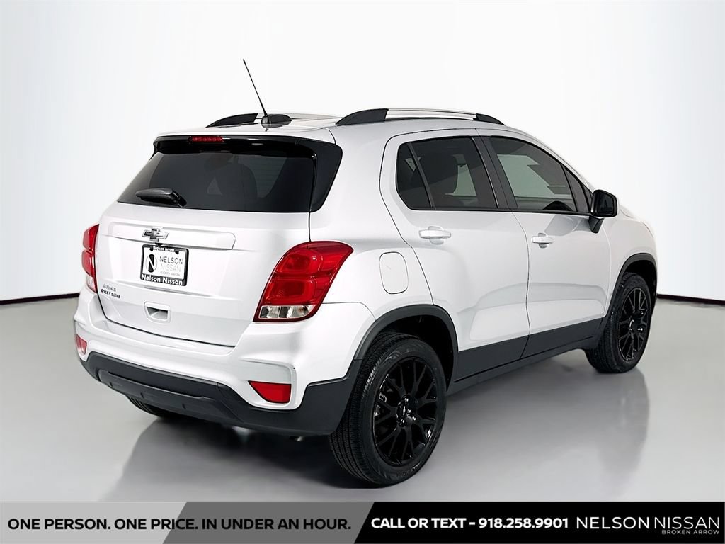 Used 2022 Chevrolet Trax LT w/ Sport Edition AWD/4WD image 5