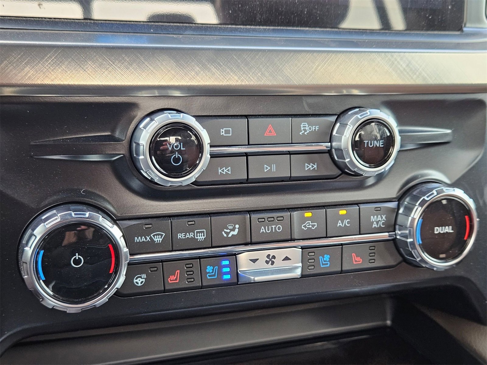 New 2026 Ford F350 King Ranch w/ Tremor Off-Road Package image 20