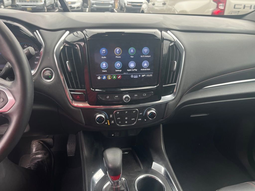 Used 2023 Chevrolet Traverse RS image 18