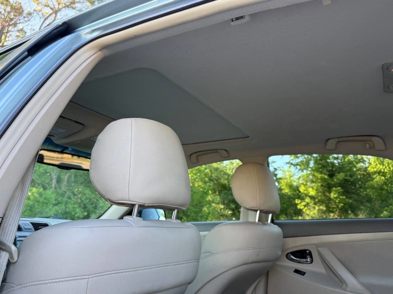 Used 2007 Toyota Camry XLE FWD image 16