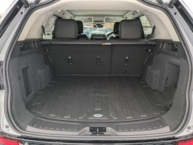 New 2025 Land Rover Discovery Sport S image 16