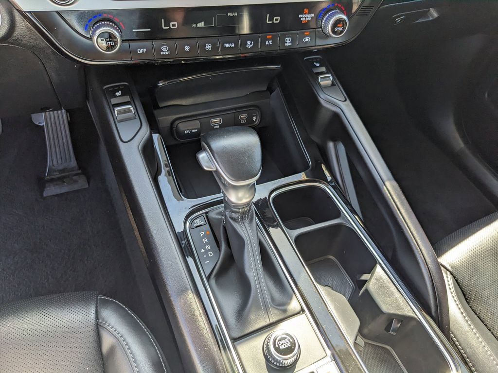 Certified 2025 Kia Telluride S image 27