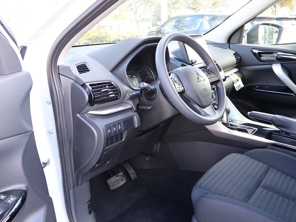 New 2026 Mitsubishi Eclipse Cross LE image 24