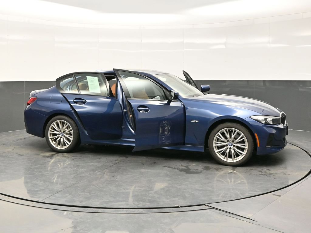 Used 2023 BMW 330e xDrive w/ Premium Package AWD/4WD image 48