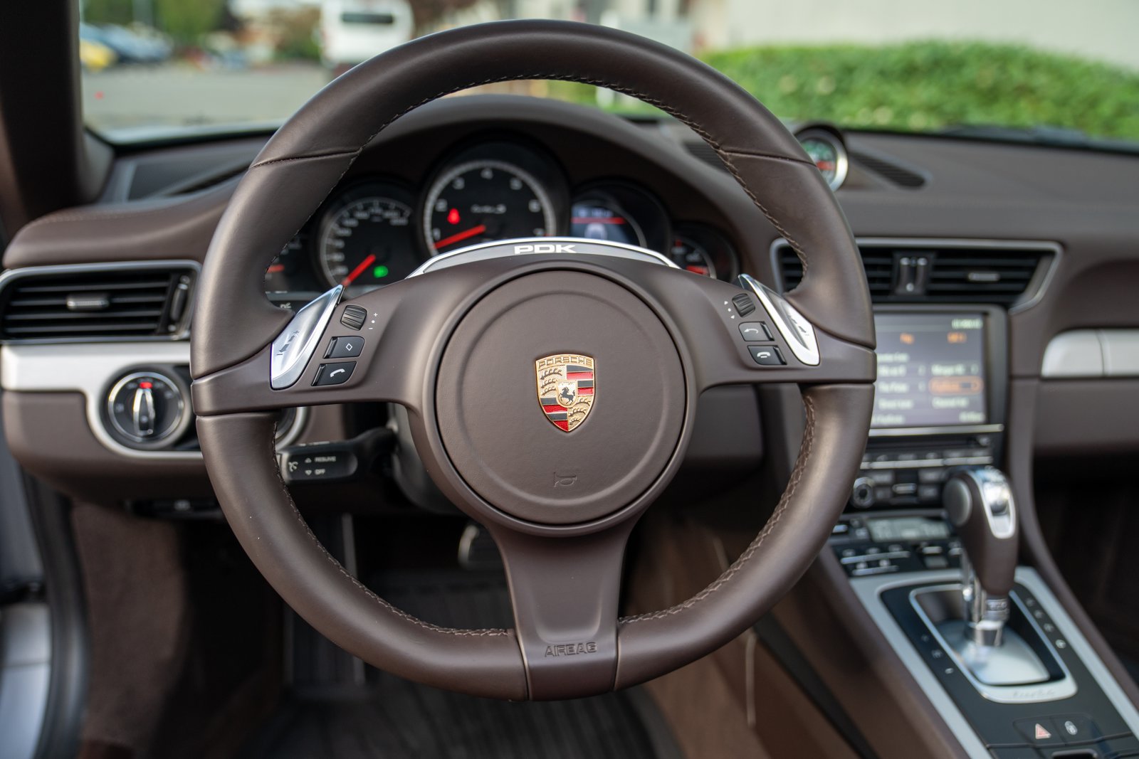 Used 2014 Porsche 911 Turbo S AWD/4WD image 14