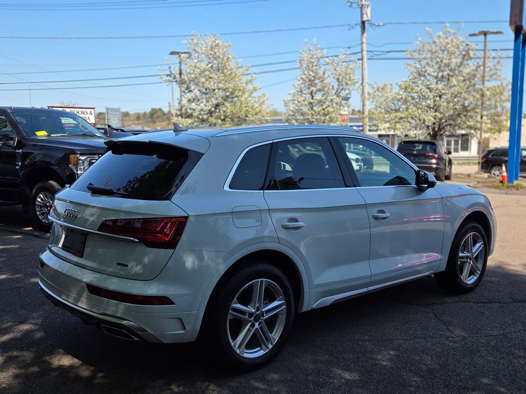 Used 2025 Audi Q5 e Premium Plus w/ Premium Plus Package AWD/4WD image 8