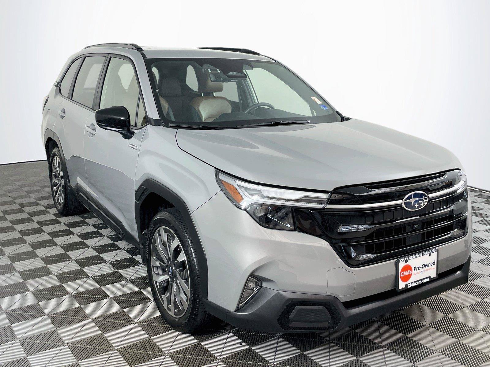 Used 2025 Subaru Forester Touring w/ Protection Package (1PH)