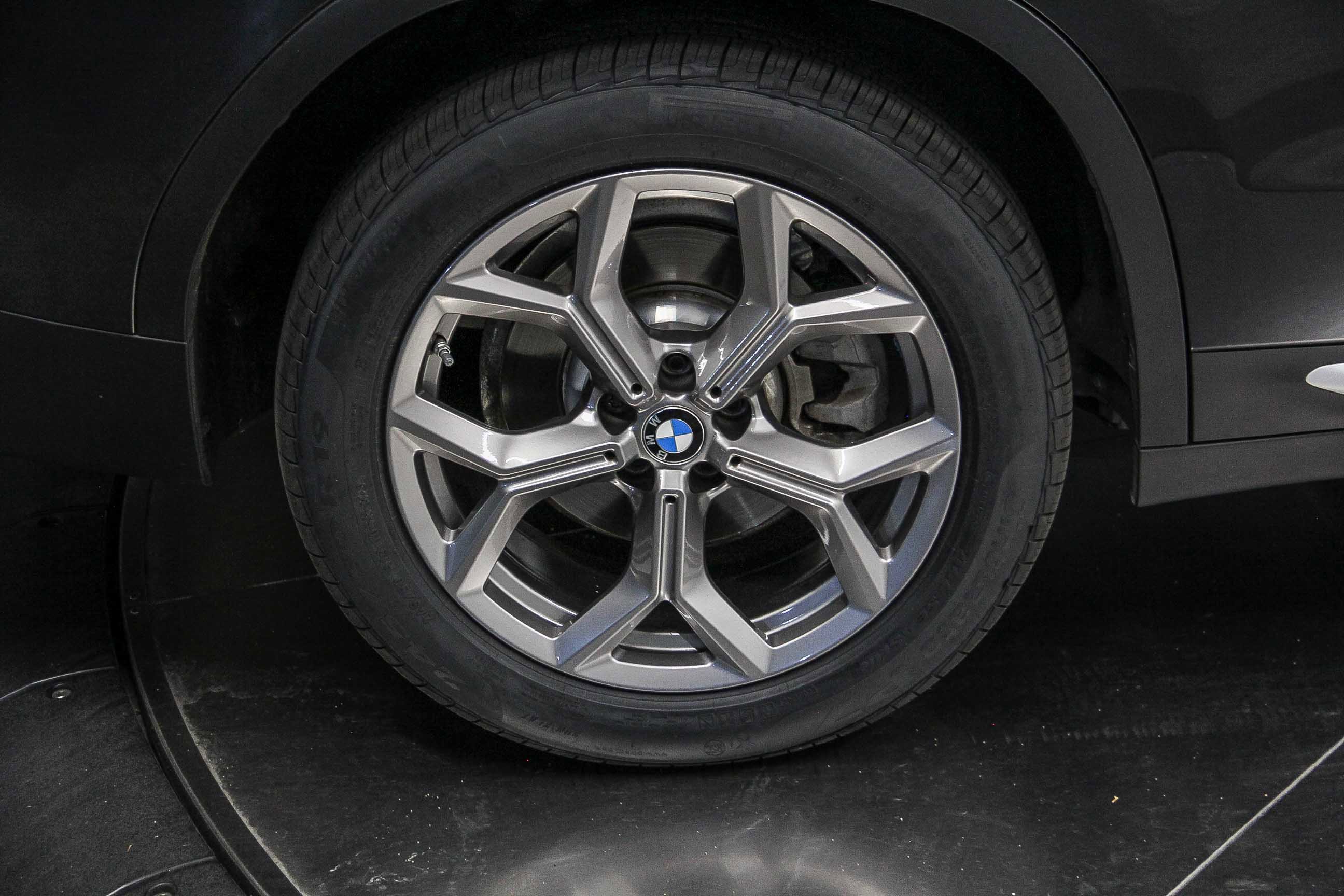 Certified 2024 BMW X3 sDrive30i w/ Convenience Package image 8