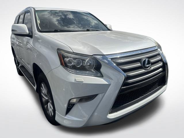 Used 2016 Lexus GX 460 w/ Premium Package AWD/4WD image 7