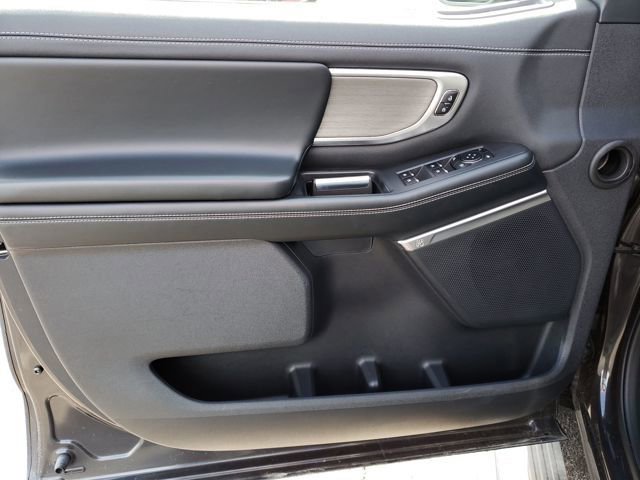 Used 2025 Ford Expedition Max Platinum image 19