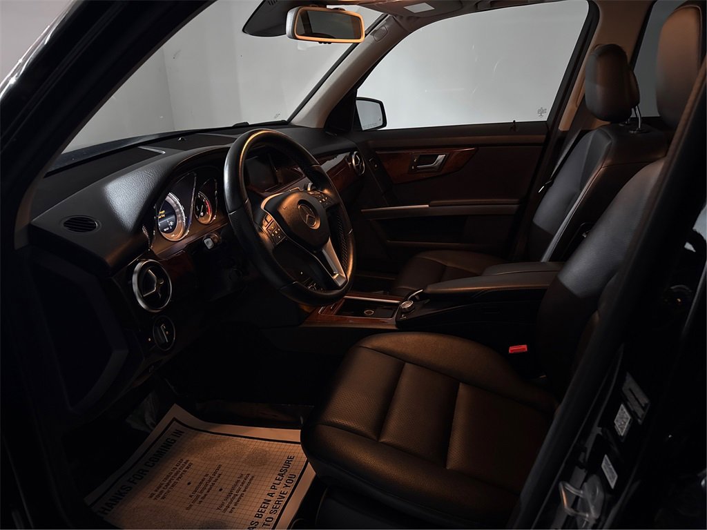 Used 2015 Mercedes-Benz GLK 350 2WD image 9