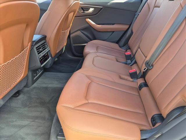 Used 2023 Audi Q8 Premium Plus w/ Premium Plus Package AWD/4WD image 17