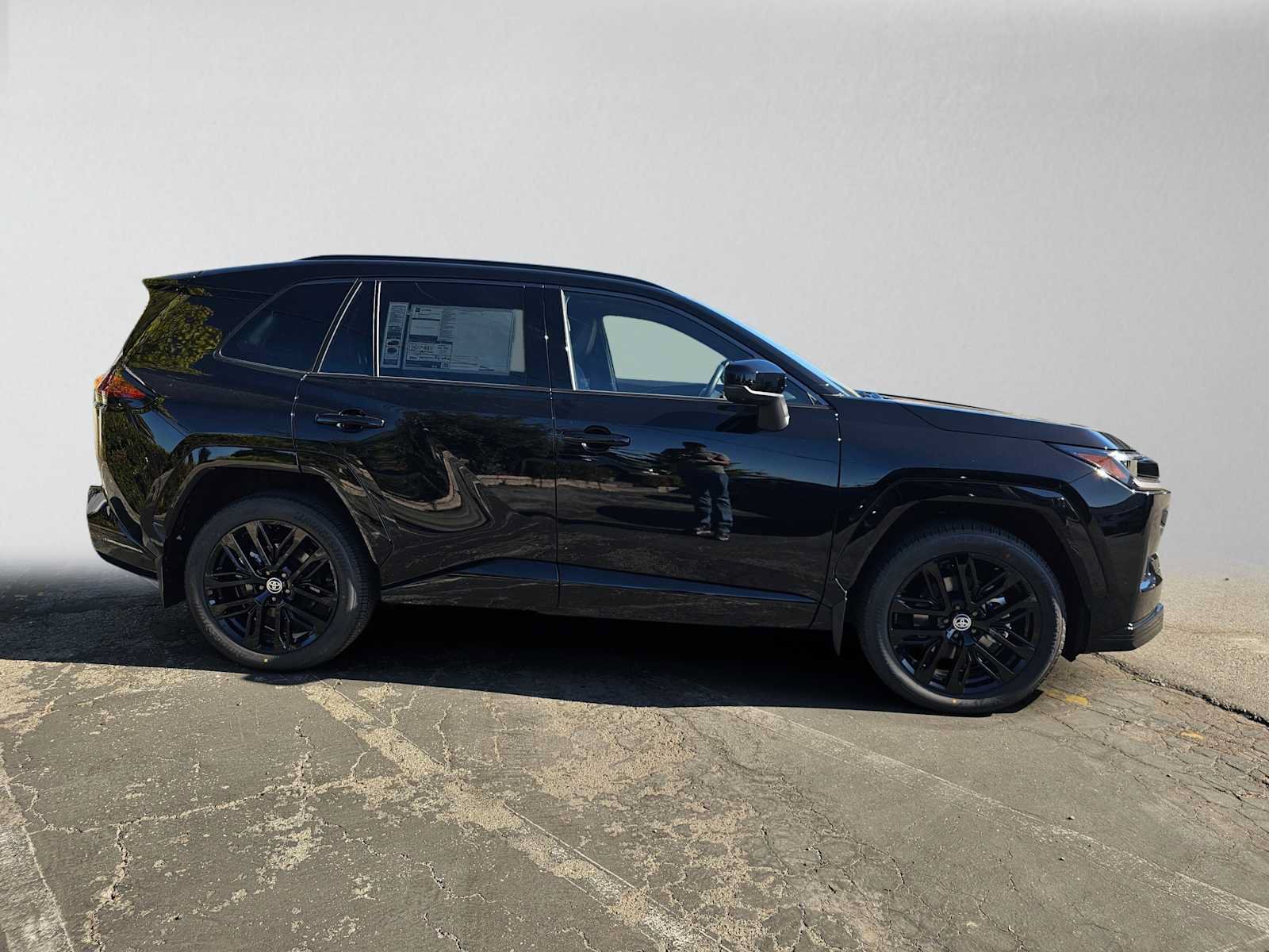 New 2026 Toyota RAV4 XSE AWD/4WD image 2