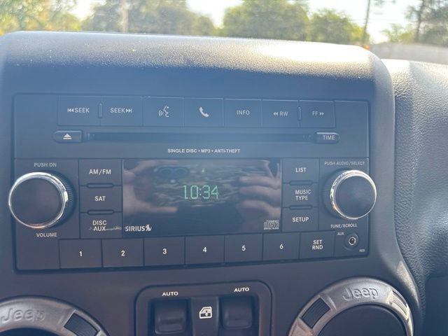 Used 2017 Jeep Wrangler Sport w/ Quick Order Package 24S AWD/4WD image 25