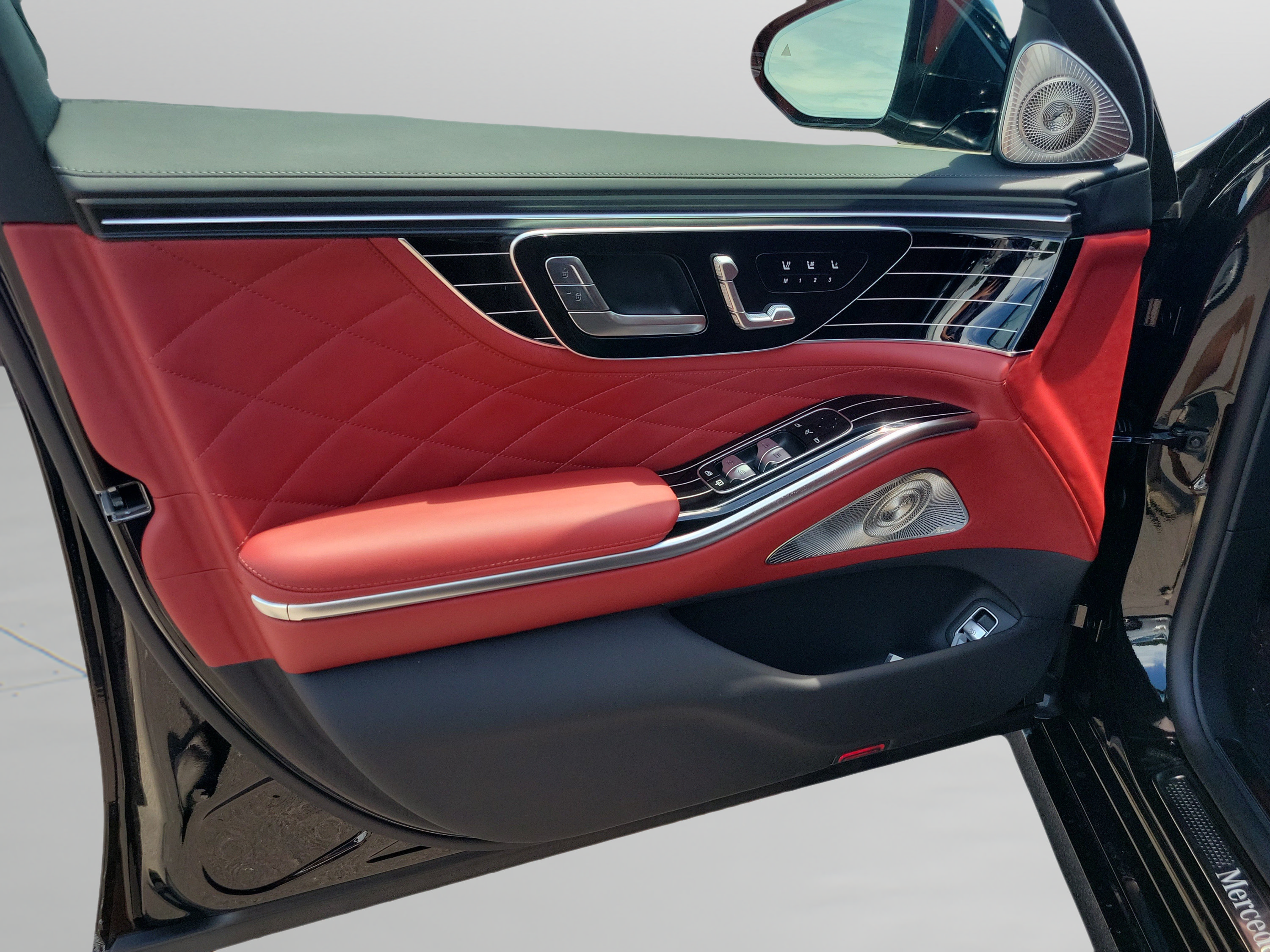New 2027 Mercedes-Benz S 580 4MATIC Sedan image 15