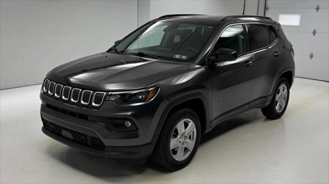 Certified 2022 Jeep Compass Latitude w/ Sun and Sound Group image 1