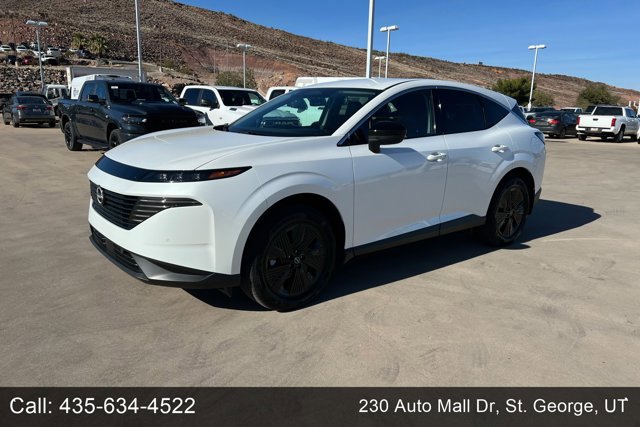 Certified 2025 Nissan Murano SV